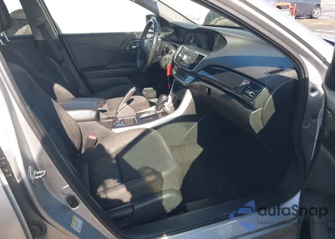 2015 Honda Accord Sport z USA, uszkodzony, nr VIN 1HGCR2F58FA161704